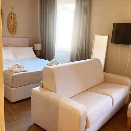 Holiday home Gatto Bianco *